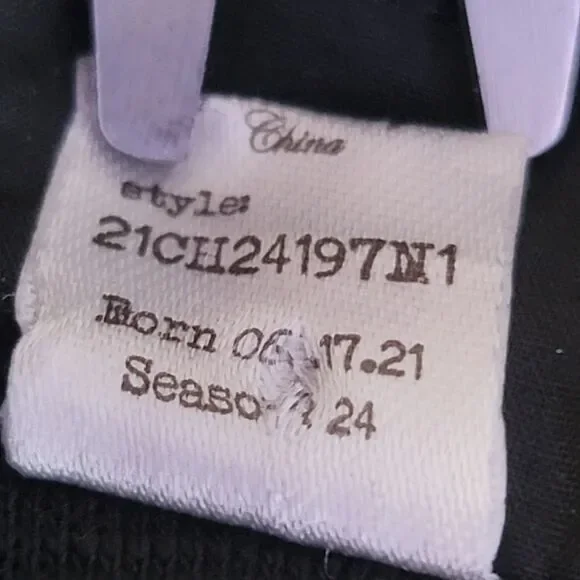 Descendant of Thieves Men's Grey Relaxed Crew Neck Pullover Sweater Thumb Holes - Picture 10 of 11